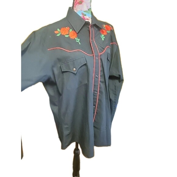 Mans Long Sleeve Western Shirt/ Snaps/Red Roses Vintage Size L Worn By Musician - Picture 2 of 10